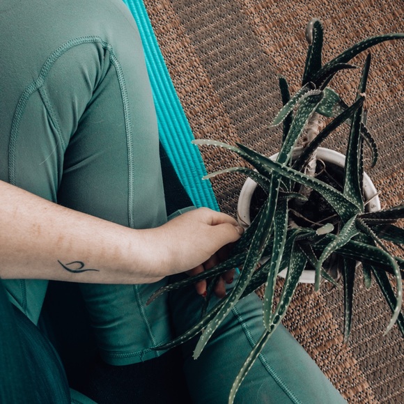 Meet your Posher, Kayla - Picture 2 of 6